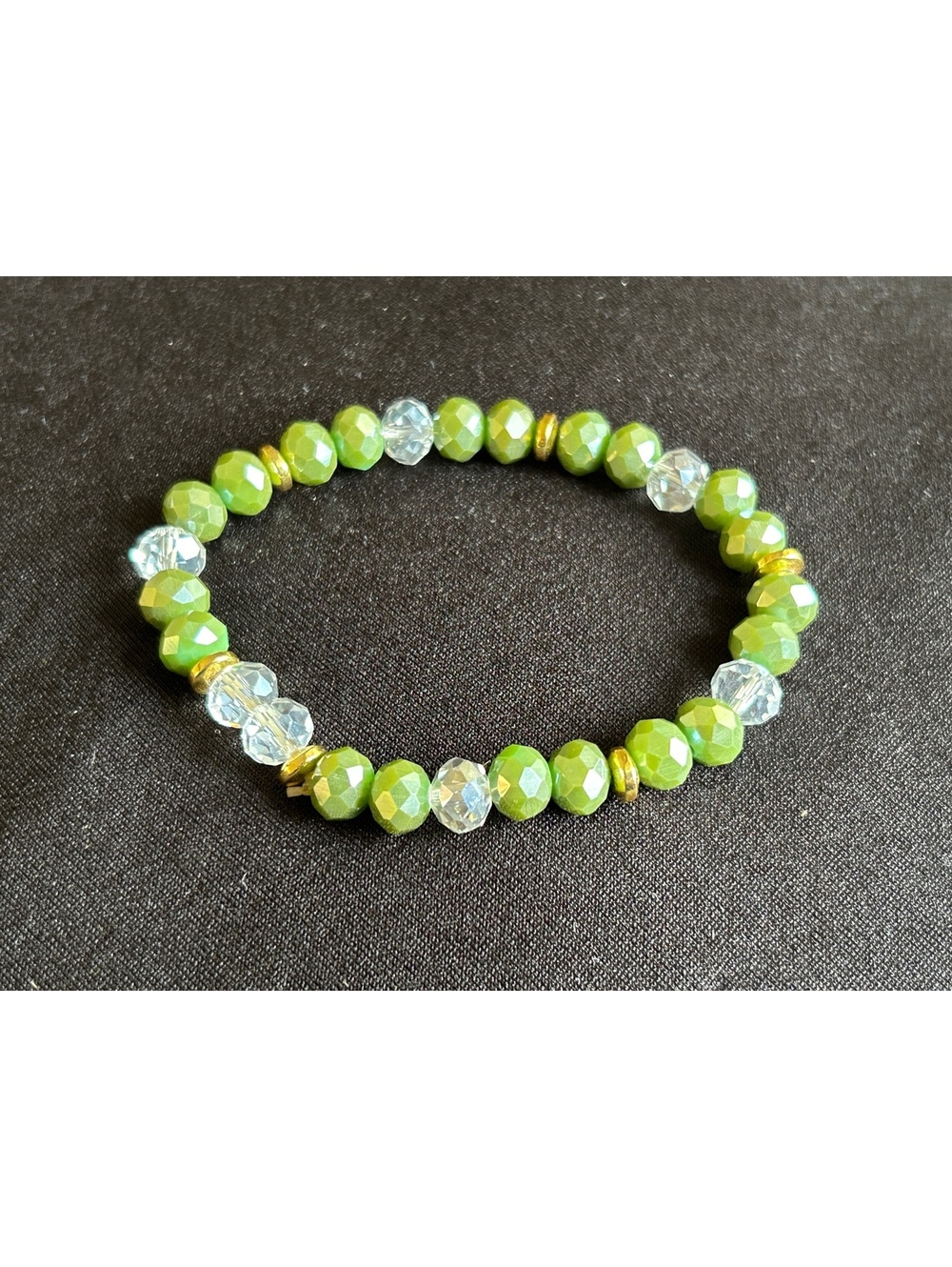 Green and Clear Beaded Stretch Bracelet with Gold Accents